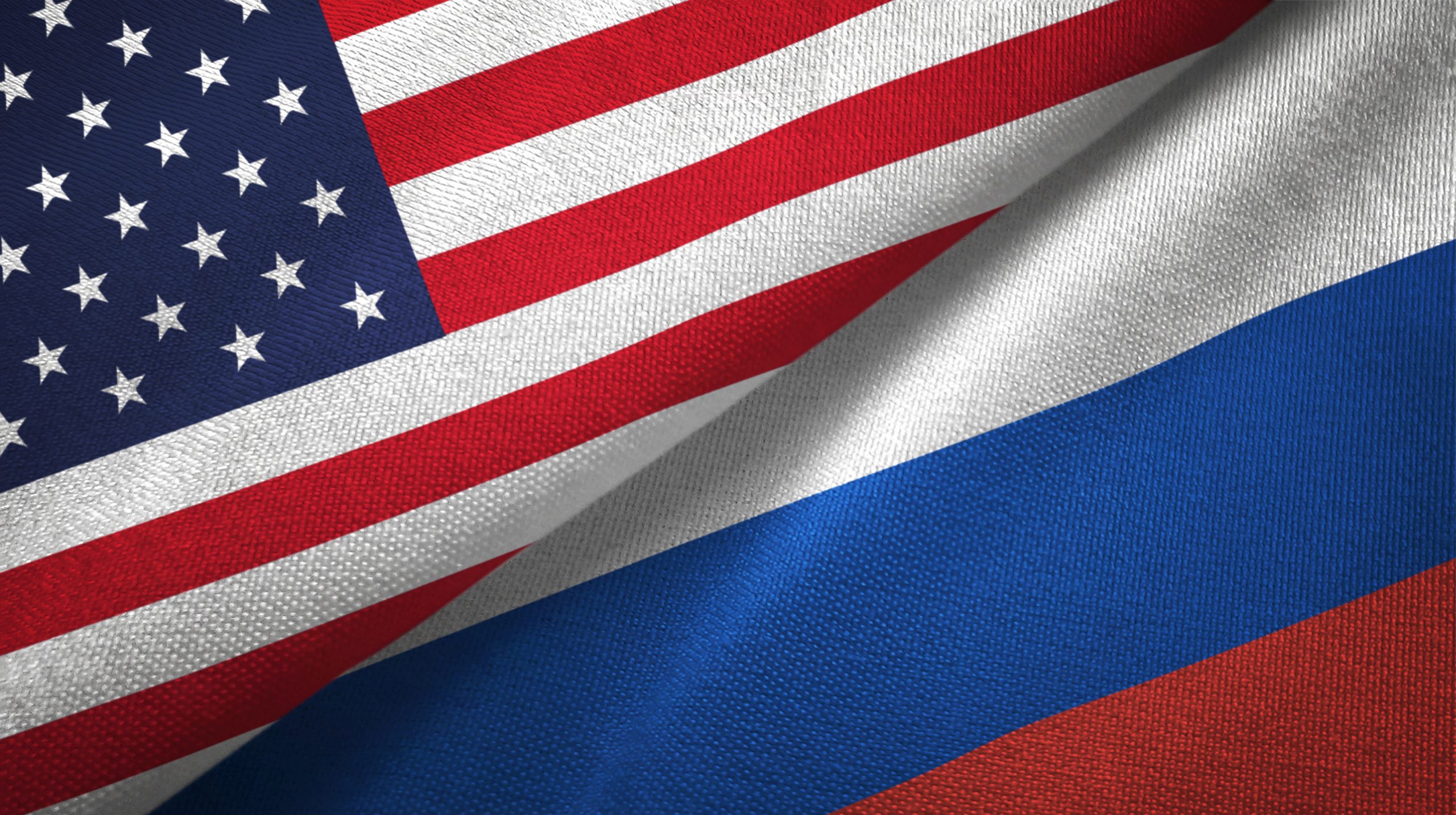 USA Russian flags